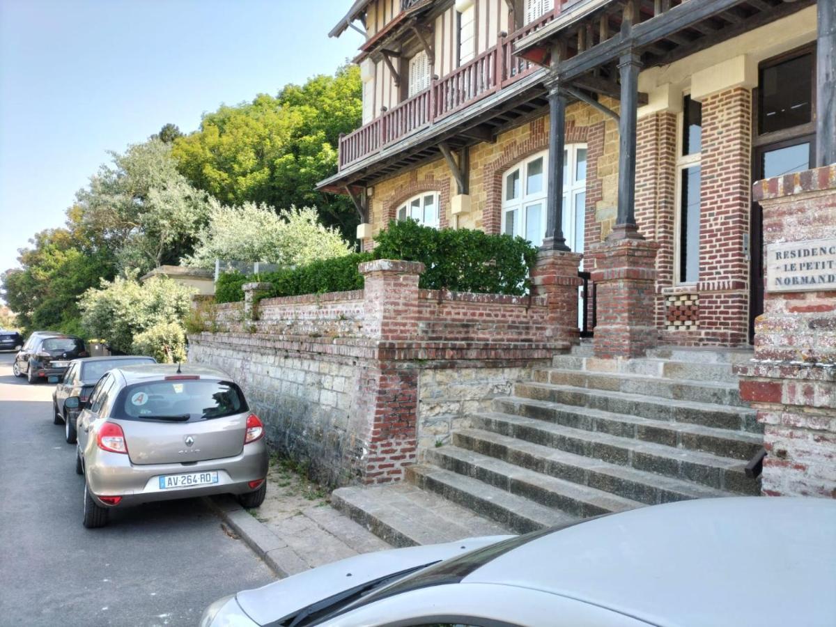 Face A La Mer Trouville-sur-Mer Exterior foto